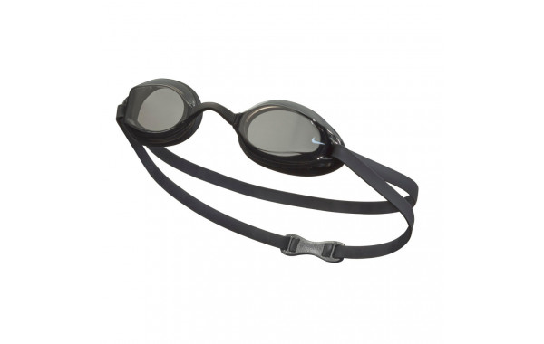 Очки для плавания Nike Legacy, NESSD131014, дымчатые линзы, FINA, смен.пер., черная оправа 600_380