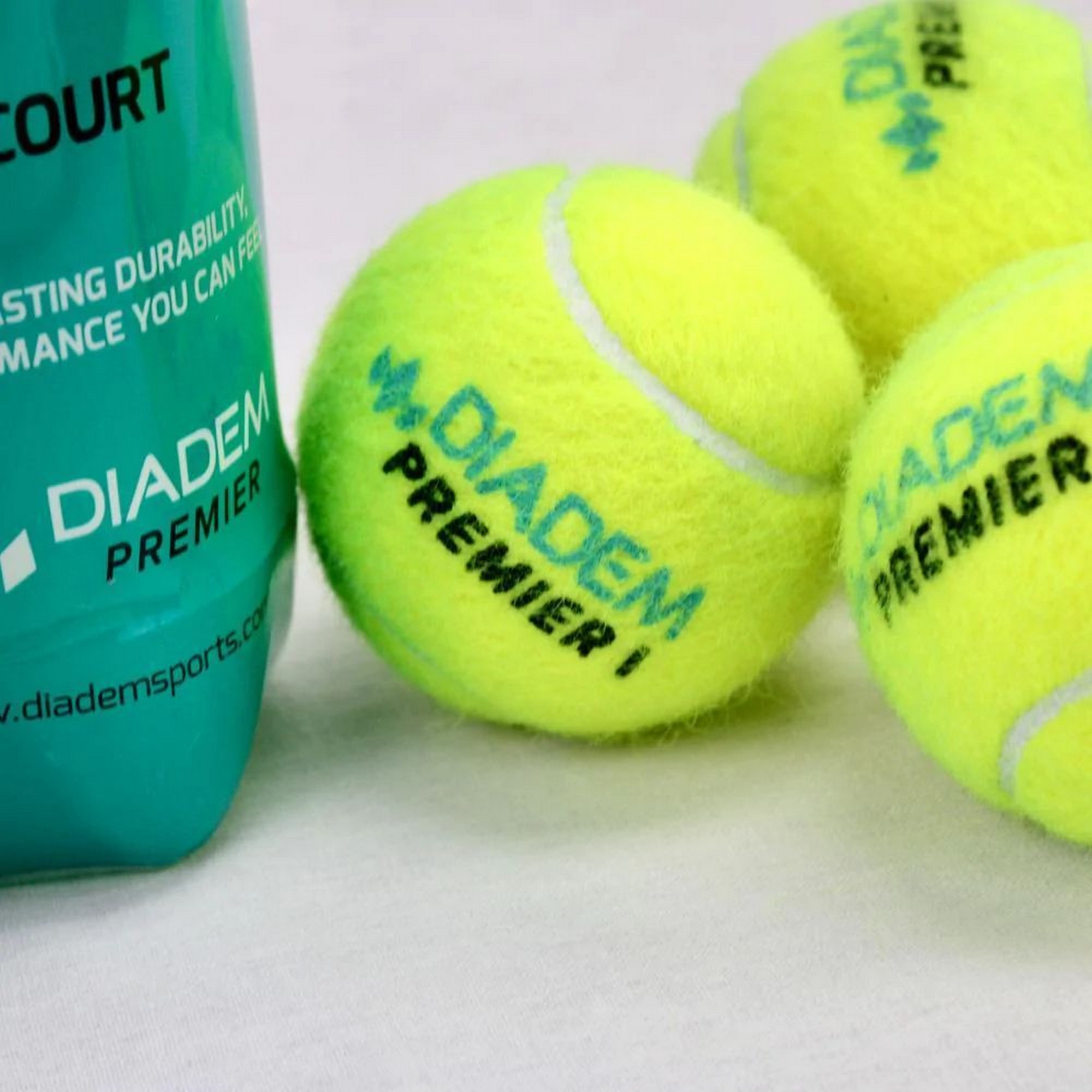 Мяч теннисный Diadem Premier Clay Court 3B 3шт, ITF, фетр BALL-CASE-CLAYCRT желтый 2000_2000