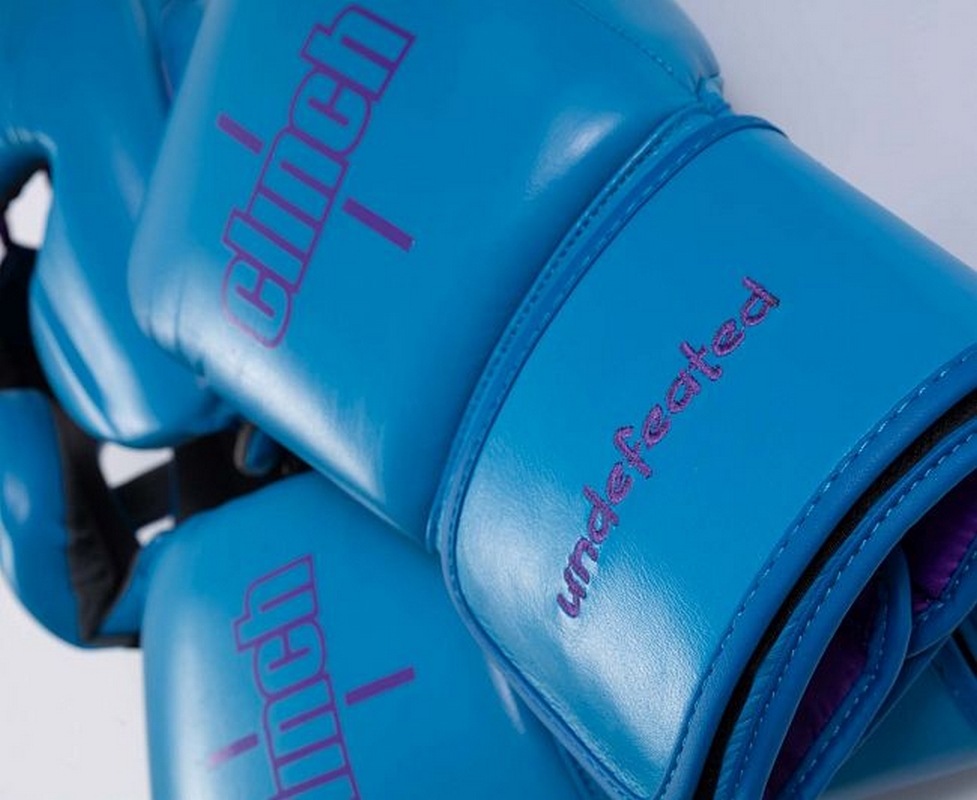 Перчатки боксерские Clinch Undefeated C161 светло-синий 977_800
