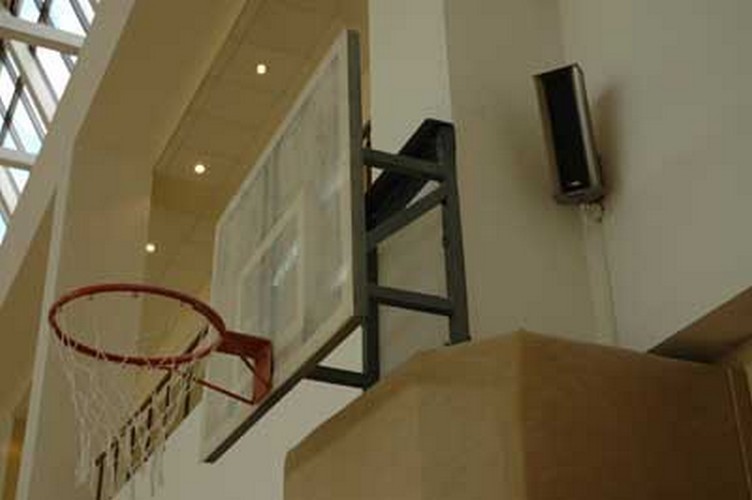 Ферма для тренировочного баскетбольного щита Atlet вынос 0,5 м IMP-B0.5 752_500