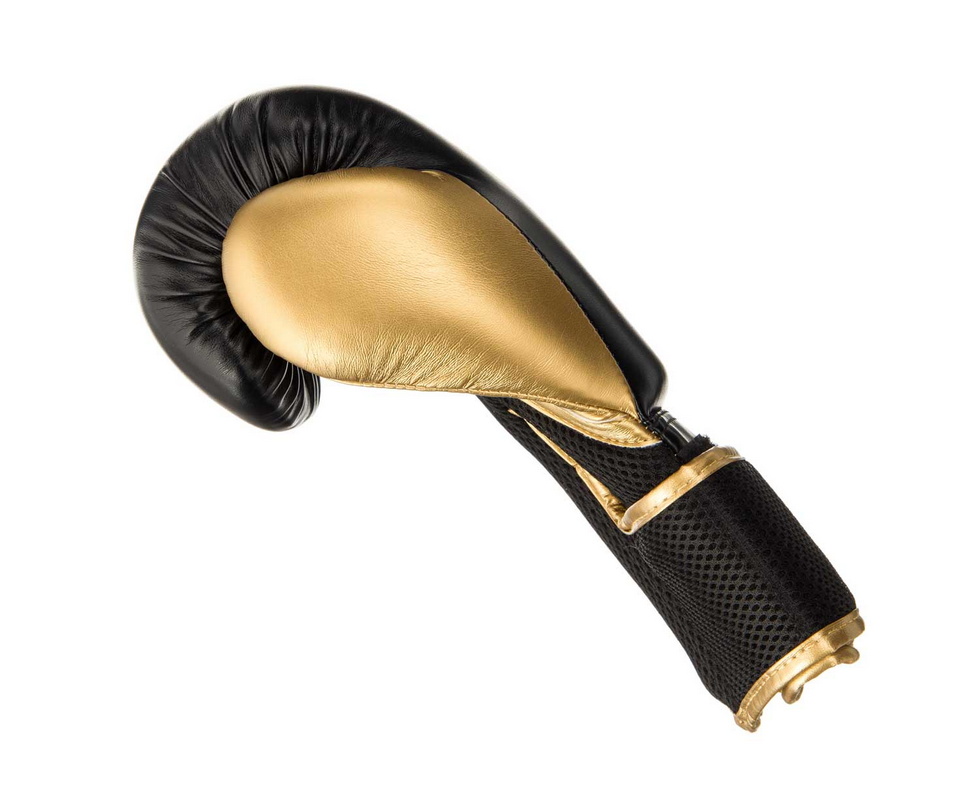 Боксерские перчатки Clinch Aero C135 черно/золотые 8 oz 979_800